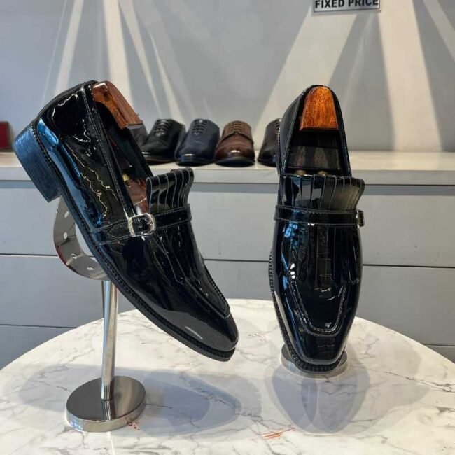 Black-Patent-Fringes-Moccasins (2) Black-Patent-Fringes-Moccasins (2)