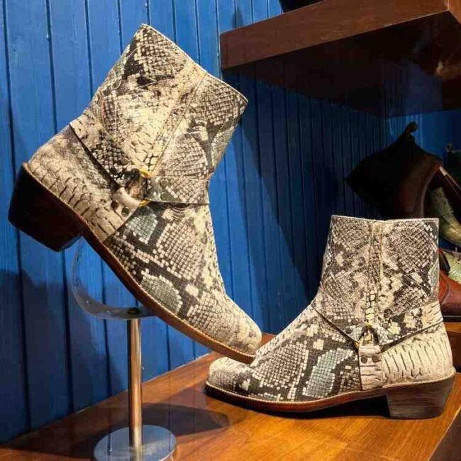 Snake-Scaled-Leather-Boots (2)
