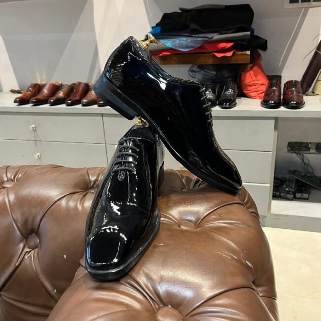 Wholecut-Patent-Oxfords (1) Wholecut-Patent-Oxfords (1)