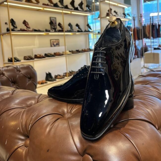 Wholecut-Patent-Oxfords (2) Wholecut-Patent-Oxfords (2)